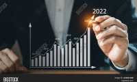 午评：两市小幅拉升沪指涨044% 半导体行业领涨 北向资金买超28亿元